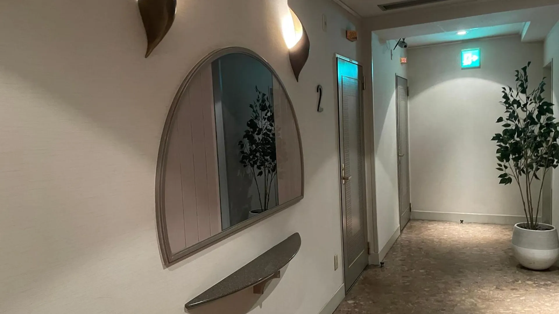 Hotel Luxe - Adult Only Tokyo Japan
